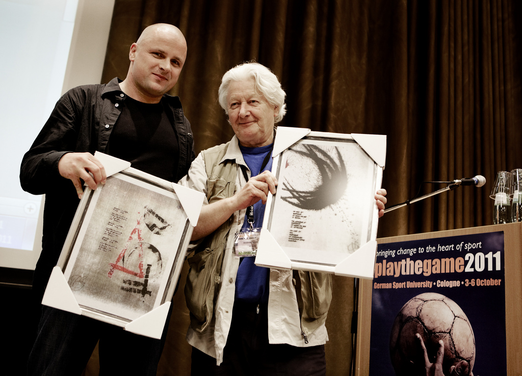 Play The Game Award 2011 Andrew Jennings, Jens Weinreich