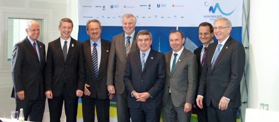 Gruppenbild mit Herren: Bogner, Ude, Seehofer, Bach, Hörmann, Vesper