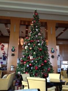 hotel-weihnachtsbaum in tokio