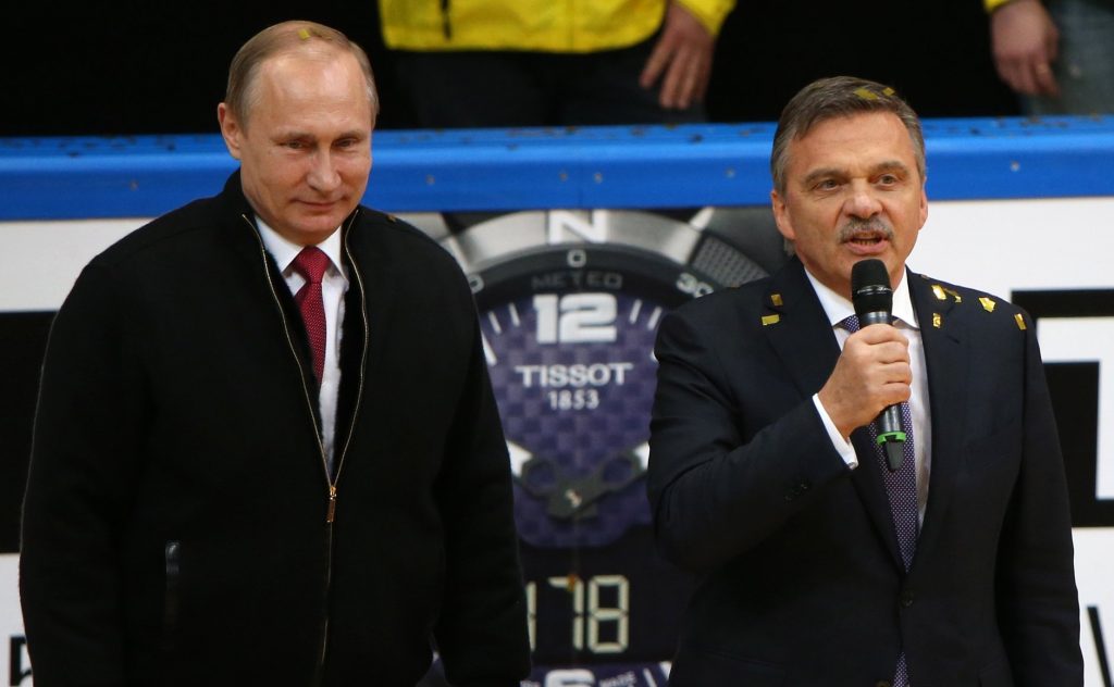 Immer nah an Putin: Eishockey-Präsident Renè Fasel. (Foto: President of Russia)